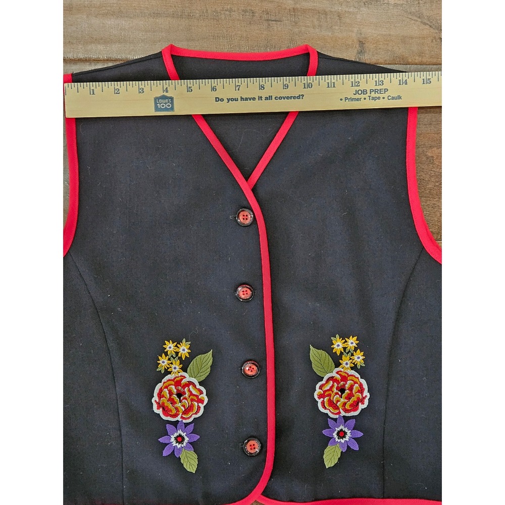 VTG  BOHO Floral Hungarian Folk Vest Black Red Piping Button Front USA Size 10 - Picture 3 of 10